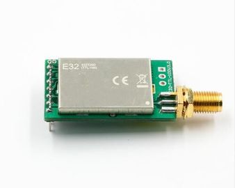 Module sans fil d'émetteur-récepteur de fréquence ultra-haute d'IoT d'antenne du long terme SX1276 915mhz 100mW SMA d'UART Lora